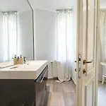 Carol Boutique - Cornelia 3* Bucarest