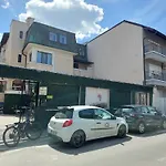Carol Boutique & Ex Cornelia 3* Bucharest