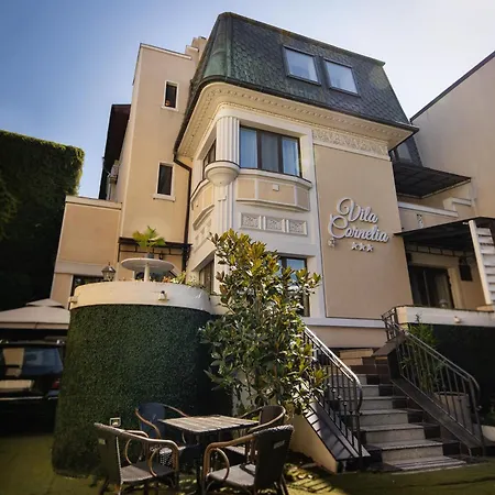 Carol Boutique & Ex Cornelia 3* Bukurešť