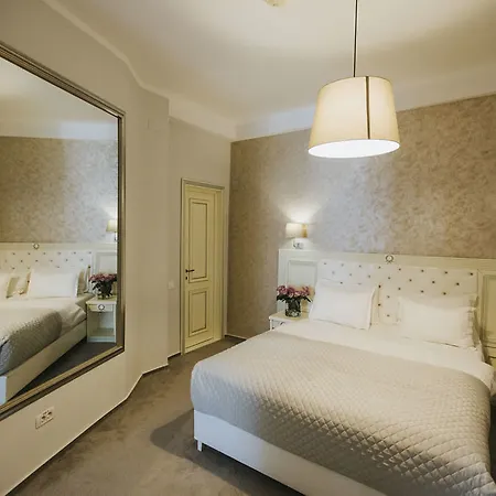 Hotel Carol Boutique & Ex Cornelia Bukurešť