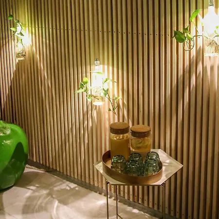 Carol Boutique & 布加勒斯特