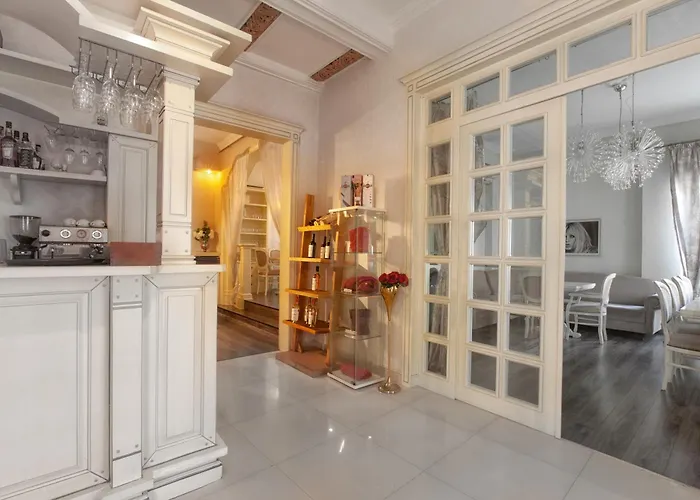 Hotel Carol Boutique - Cornelia 3*