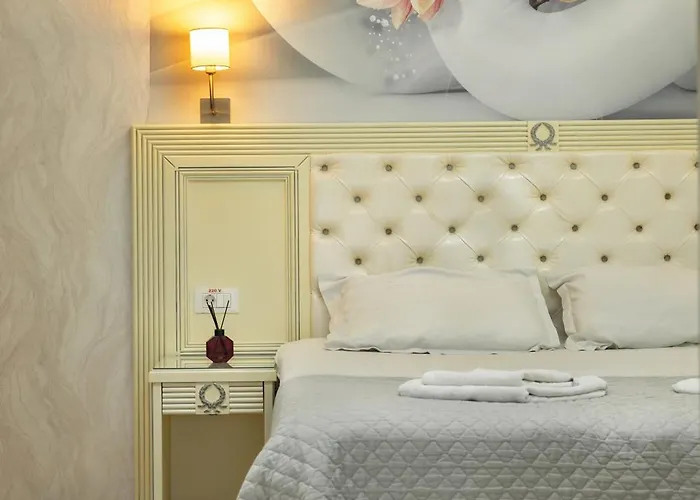 Carol Boutique - Cornelia Hotel 3*