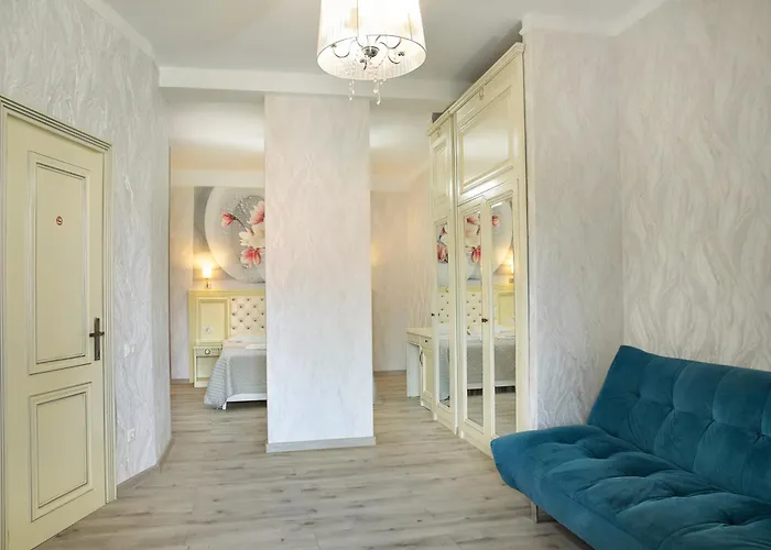 Hotel Carol Boutique & Ex Cornelia Bukarest