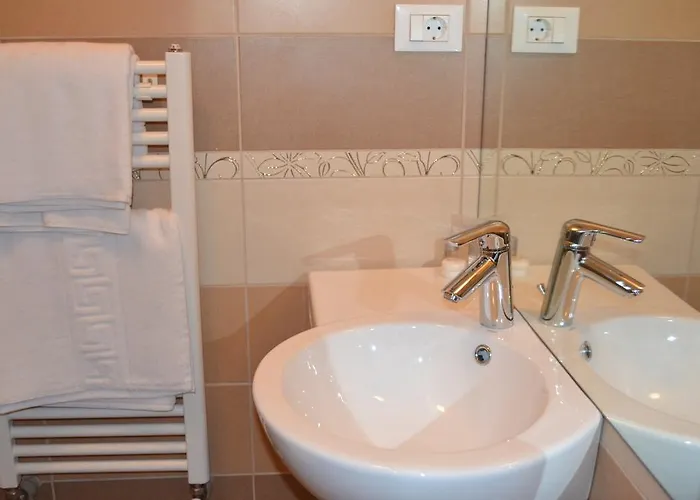 Hotel Carol Boutique & Ex Cornelia Bukarest