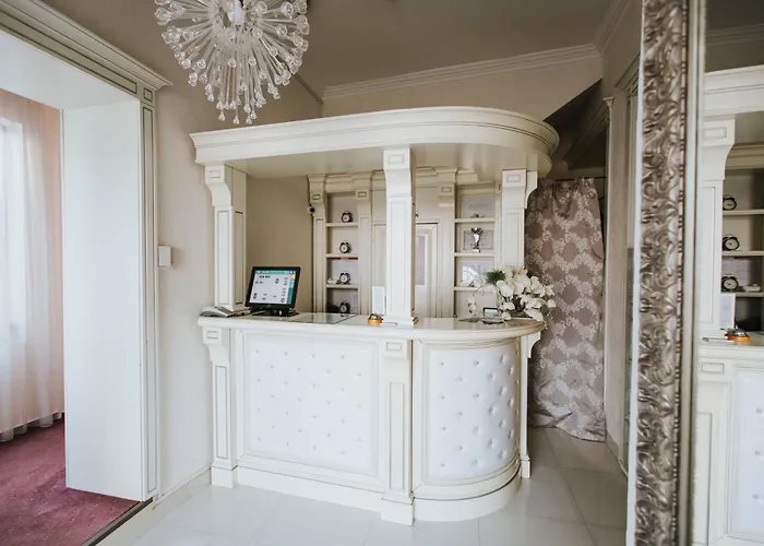 Carol Boutique & Ex Cornelia Hotel 3*