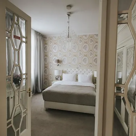 Hotel Cornelia Bukareszt