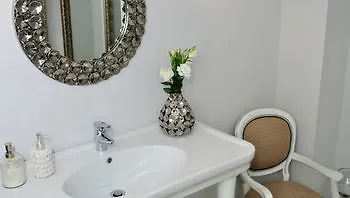 Hotel Carol Boutique & Ex Cornelia 3*