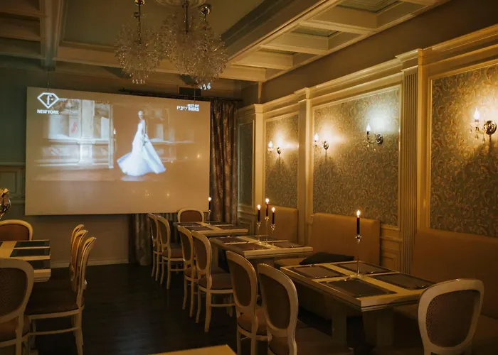 Hotel Carol Boutique & Ex Cornelia 3*