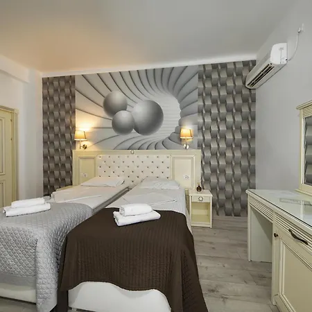 Hotel Carol Boutique & Ex Cornelia Bucarest